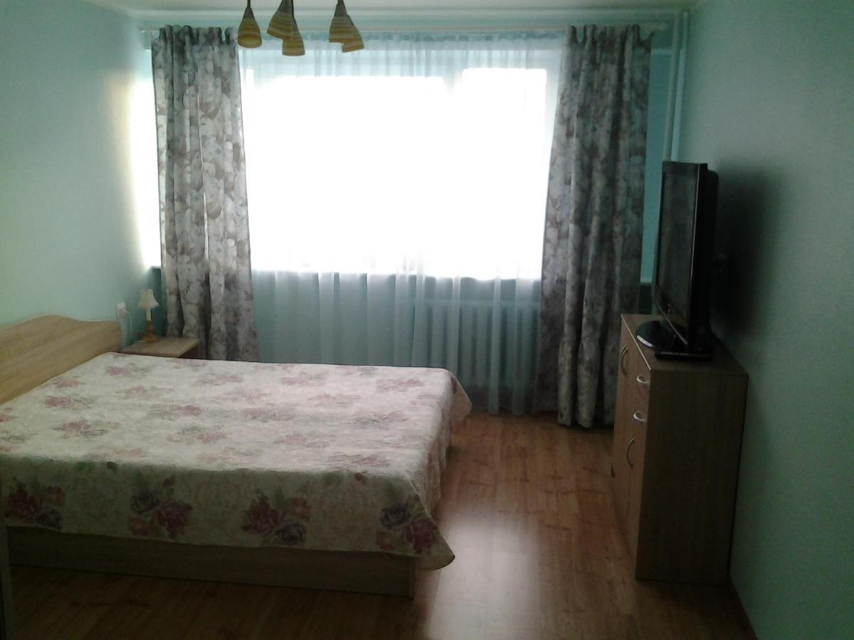 Lori Apartment ナルヴァ エクステリア 写真